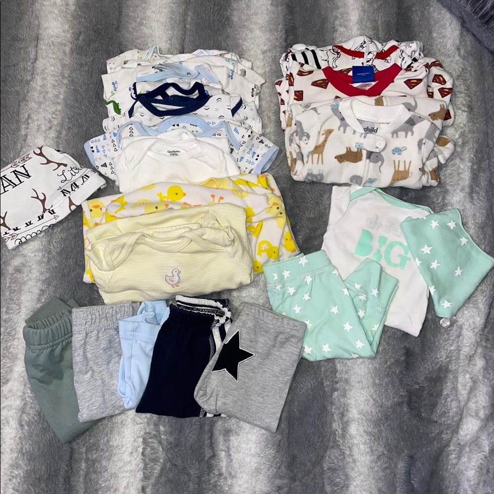 Baby boy clothes size 0-3 months
